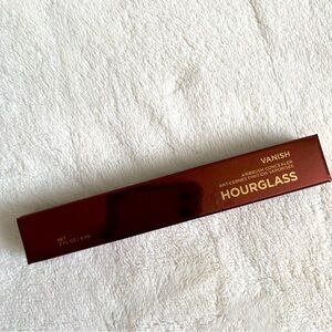Hourglass Vanish Concealer, Silk